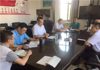 地产公司党委副书记、纪委书记、工会主席朱月肖为黄岛分公司党支部全体党员讲党课